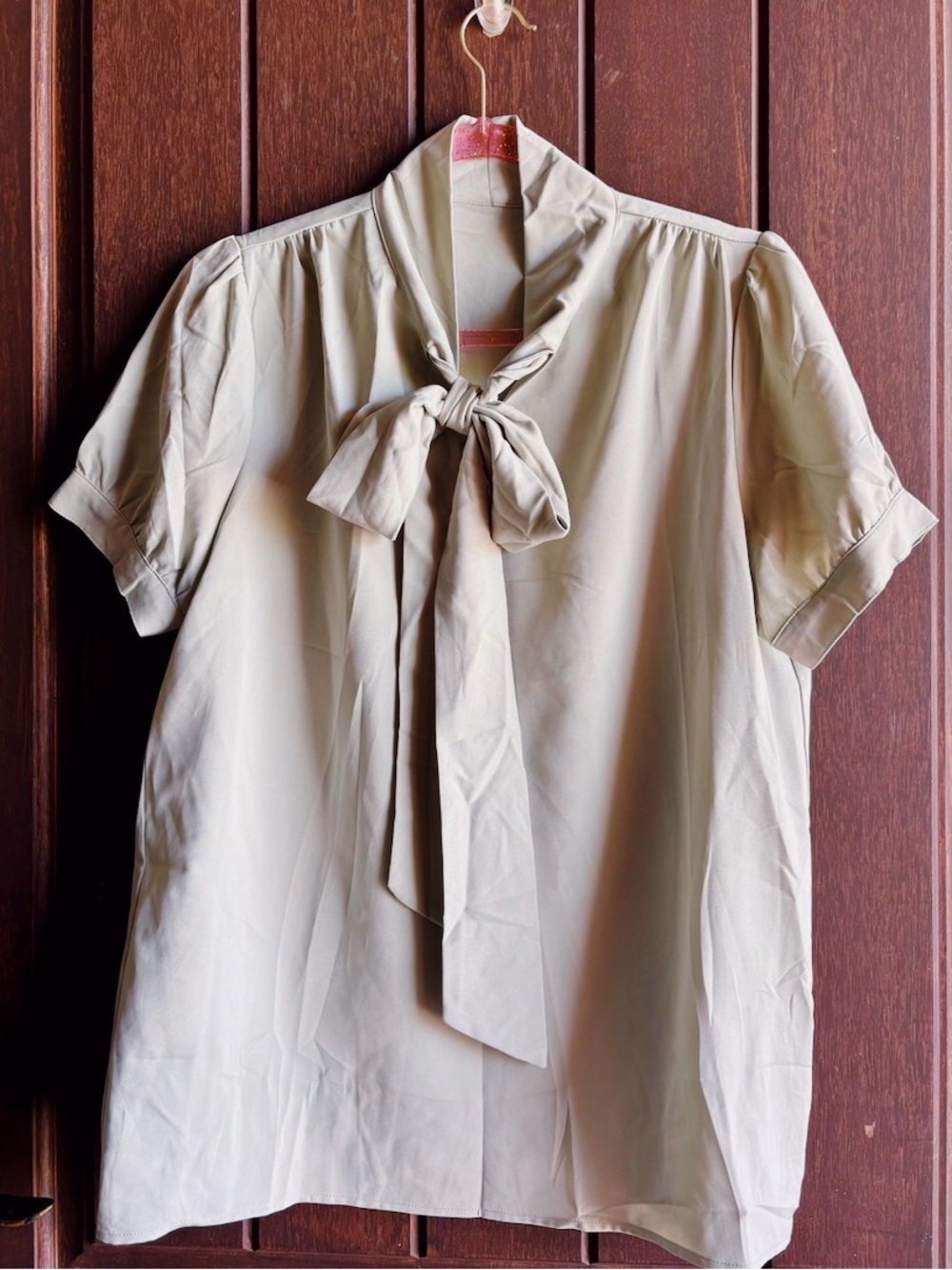 Women’s Tie-Neck Short Sleeve Blouse